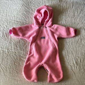 Patagonia Cozy Pink Fleece Footie (bunting)